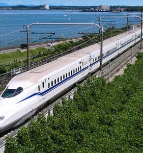 東海道新幹線車両の全般検査・台車検査の周期を延伸へ。安全面は大丈夫？