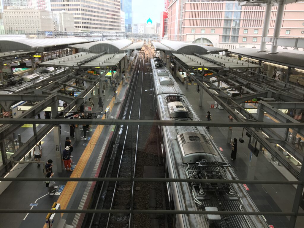 写真はJR大阪駅